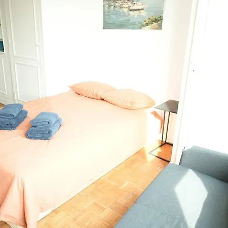 Exelemans Near Eiffel Tower Seine River Apartmán Paříž